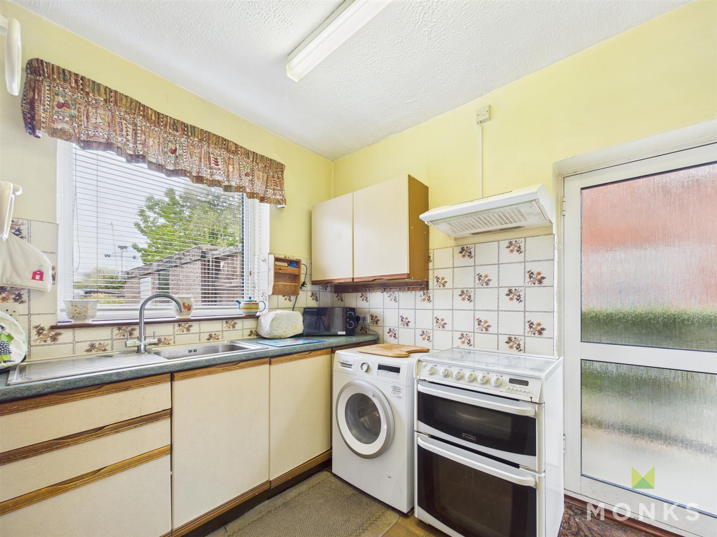 51 Sundorne Road, Shrewsbury, SY1 4RX For Sale